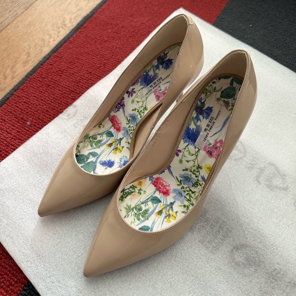Brand New Made in Japan Designer Quality Heel Pump in Pink Beige Color Size US 6